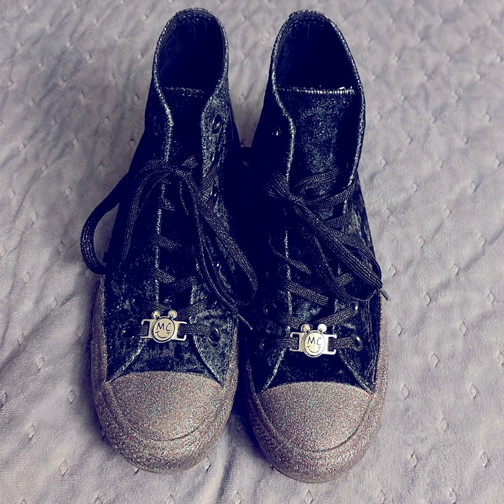 Miley Cyrus edition Converse